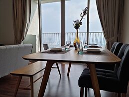 Una Residence By Maya