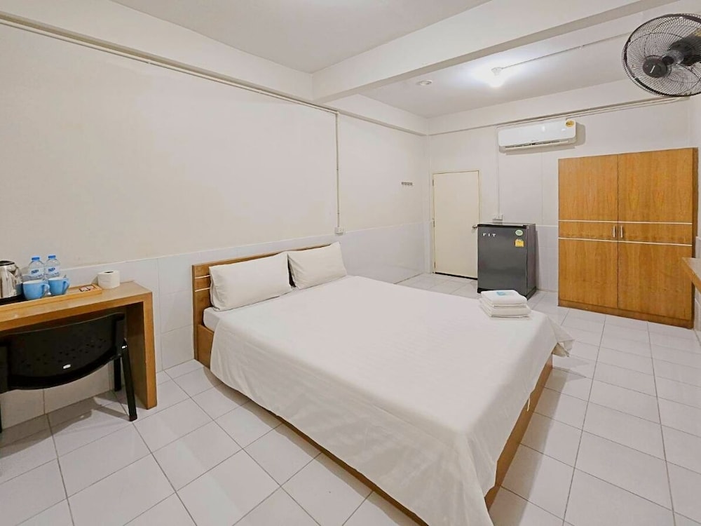 Ze Residence Ramintra
