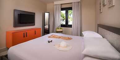 Royal Suites All-Inclusive Mandatory