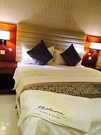 Pestana Hotel & Suites 1