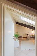 Plinio 10 in Como With 2 Bedrooms and 2 Bathrooms