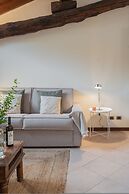 Plinio 10 in Como With 2 Bedrooms and 2 Bathrooms
