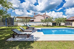 Villa Ancora With Private Pool