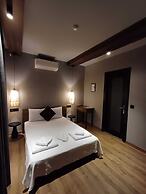 Elia Otel Urla