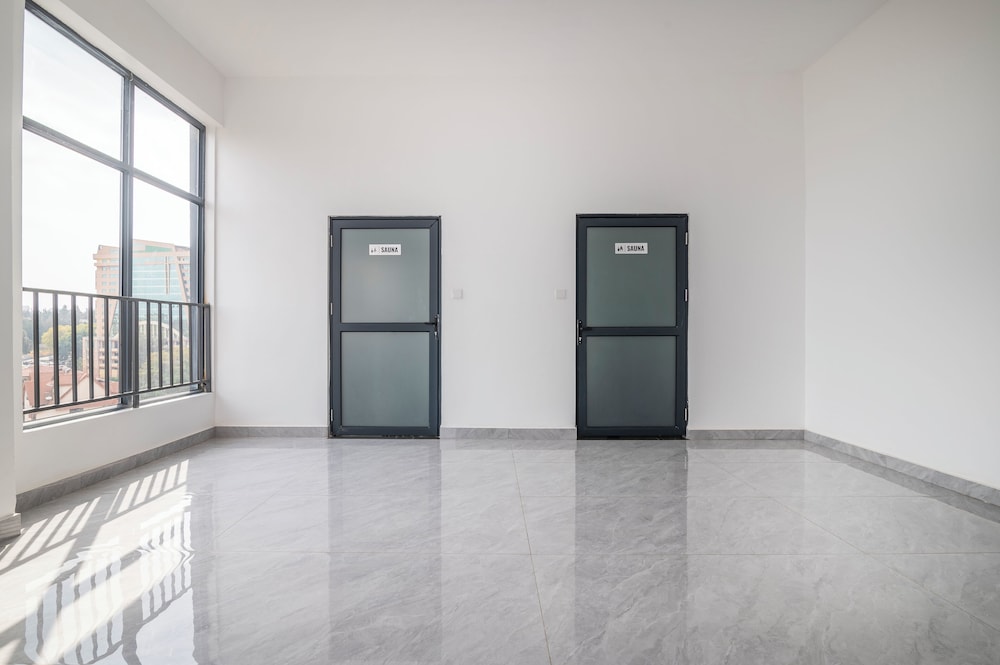 Laurel Hill Suites