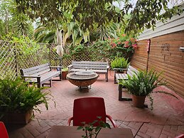 St Michelle Guest Lodge