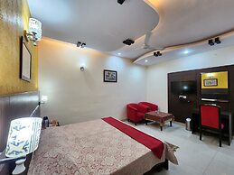 Jungle Babbler Tourist Resort