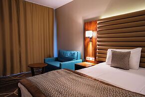 Puzzle Hotels