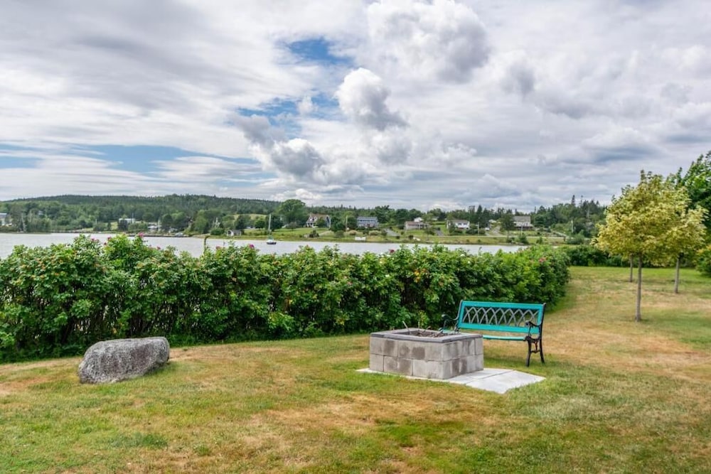 Ocean Bay View Luxury Guesthouse
