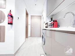 Elegant Studio With Balcony on the Riviera Dubai