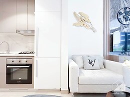 Elegant Studio With Balcony on the Riviera Dubai