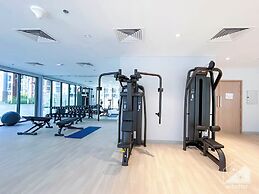 Elegant Studio With Balcony on the Riviera Dubai