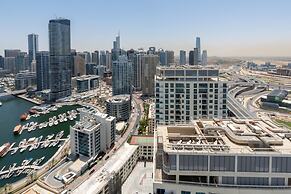 Chic 2BR w Dubai Marina Views