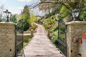 5 Bed Lake House - Sleeps 10 - Nature Reserve