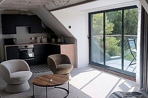 5 Bed Lake House - Sleeps 10 - Nature Reserve