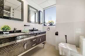 Large 4 Bedroom Sea View Jbr