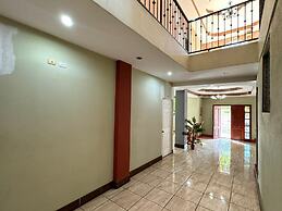 Villalobos Hotel