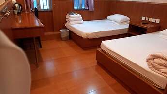 HK Peaceful Guesthouse