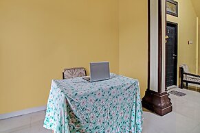 Hotel O Lucky Guesthouse