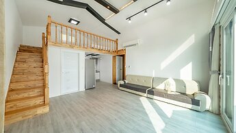 Yeosu Arum Oceanview Whole House Pension