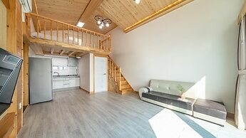 Yeosu Arum Oceanview Whole House Pension