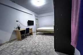 Hotel O Aini Homestay