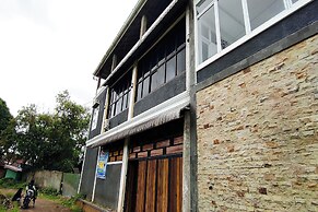 Hotel O Aini Homestay