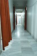 Hotel Midtown Chapra