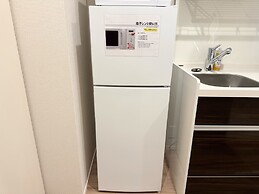 Everynet Shinjuku by Tranova