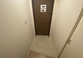 Everynet Shinjuku by Tranova