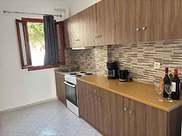 Tarelis Beach Apartments & Studios