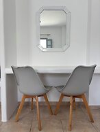 Tarelis Beach Apartments & Studios