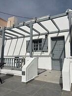 Tarelis Beach Apartments & Studios