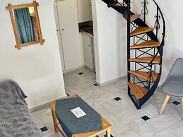 Tarelis Beach Apartments & Studios