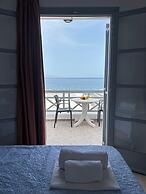 Tarelis Beach Apartments & Studios