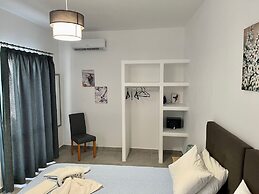 Tarelis Beach Apartments & Studios