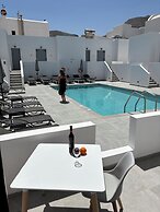 Tarelis Beach Apartments & Studios
