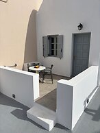 Tarelis Beach Apartments & Studios