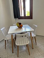 Tarelis Beach Apartments & Studios