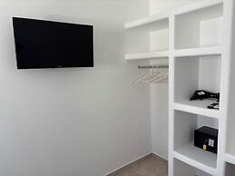 Tarelis Beach Apartments & Studios