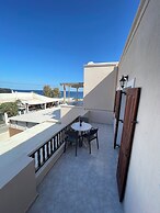 Tarelis Beach Apartments & Studios