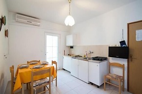 Apartments Boguvila -