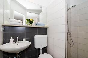 Apartment Lee Loo