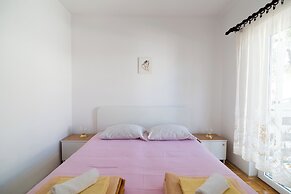 Apartments Pinija -
