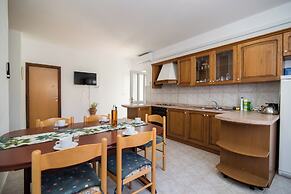 Apartments Pinija -