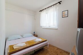 Apartments Pinija -