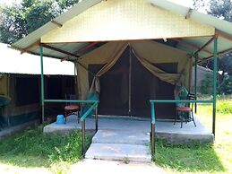 Miti Mingi Eco Camp
