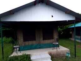 Miti Mingi Eco Camp