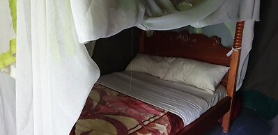 Miti Mingi Eco Camp
