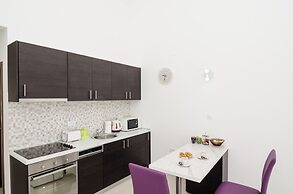 LUV Luxury Apartments